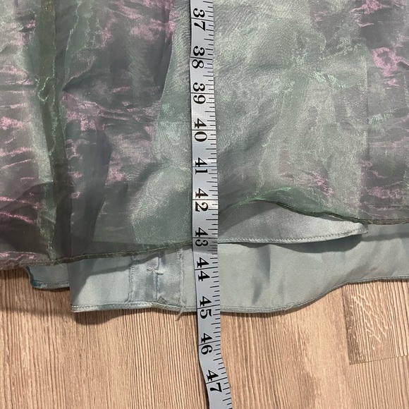 Teal-blue purple shimmer princess bedazzled Grad dress size 4 - Picture 11 of 16